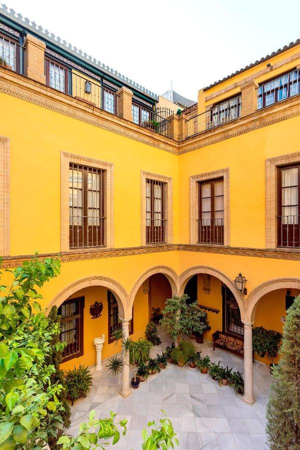 Genteel Home Giralda Sevilla Eksteriør bilde